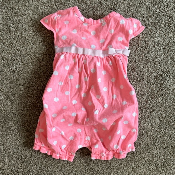Y2K Carter’s Baby Girl 6 Months Pink White Polka Dot Lace Romper
Adorable on! - Picture 3 of 6